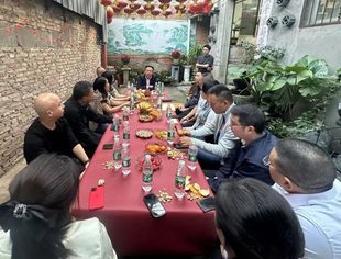 雅安商会走访重庆豪森印务