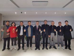 完成班子分工、商议一年工作——商会成功召开四届一次联席会长会议   