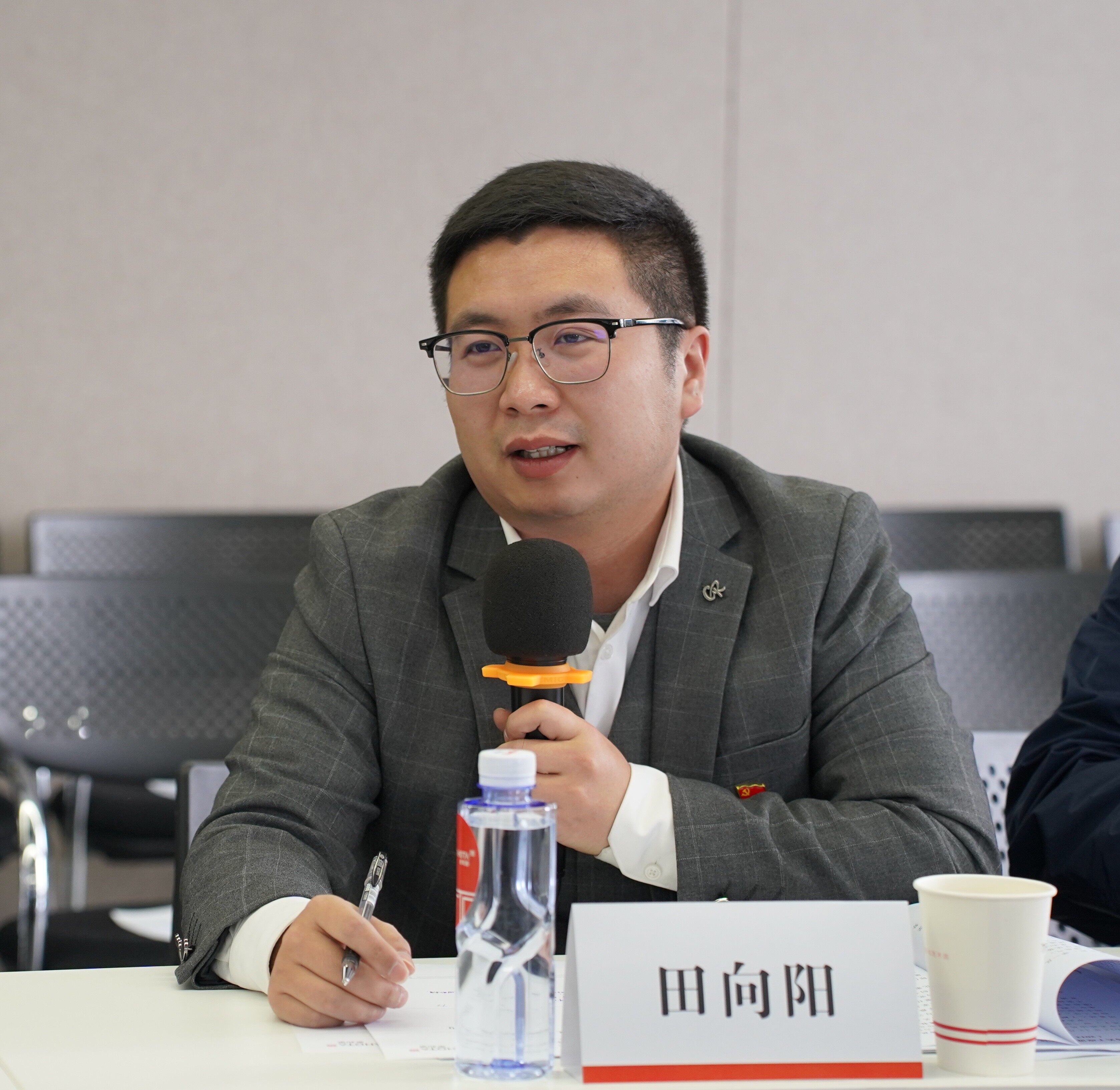 田向阳.jpg