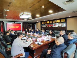 华蓥市委副书记、市长徐纪敏调研成都华蓥商会