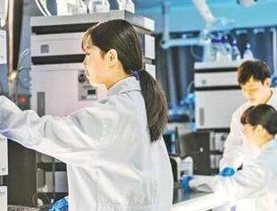 【诚信渝商】高质量发展   向“头雁”企业学什么— —重庆华森制药对标国际标准构建质量体系，推动产品“走出去”