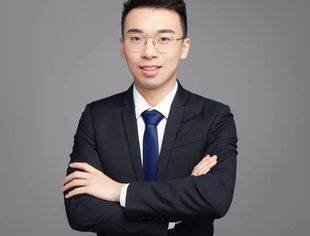 喜报 | 榜单出炉！祝贺我会副会长、新生代联合会执行会长何耀威荣获“重庆市十大杰出青年企业家”