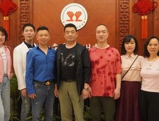 商会侨联动态丨德国中华总商会常务会长黄爱春一行莅临我会参观交流