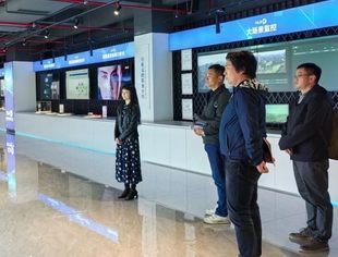 【SUVA动态】北京艾尔米塔影业、华为公司战略研究院、寰宇信任、四川金熊猫新媒体到访四川省超高清视频产业联盟开展版权内容讨论会