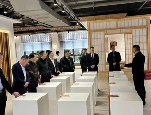 吕状文会长带队参观考察会员企业新悦家居