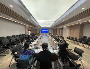 四川省重庆商会一行赴成都京东方医院参观交流
