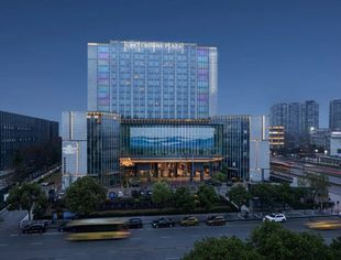 商会副会长单位渝江集团与洲际酒店集团正式签约