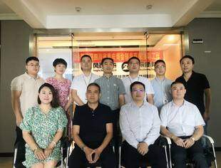 商会会同党支部走访副会长单位成都风雨同舟科技有限公司