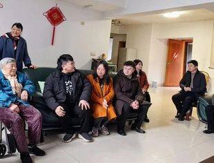 【青蓝接力】重庆市青年企业家商会春节前看望原工商业者