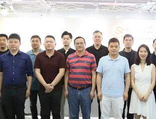 市工商联青委会第三届二次会长办公会议——走进誉存科技