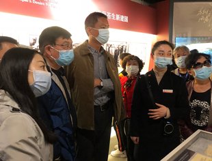 缅怀先烈 奋发作为--我会党委书记、会长韦根参加市政协人资环建委党史学习教育活动