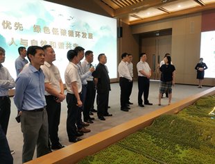 我会参加市工商联组织的南岸区“统一战线经开行”活动