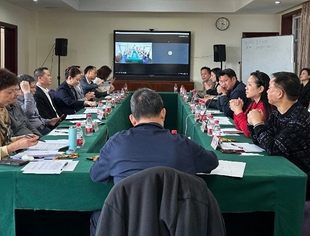 【京桂商新闻】北京广西企业商会召开第五届一次会长会议