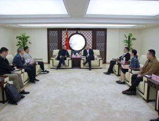 【新闻动态】商会党委书记、会长李桂云带队拜访重庆市贸促会