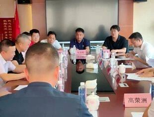广东省粤黔协作工作队和贵州省农业农村厅联合组成调研组到贵州省广东总商会开展调研