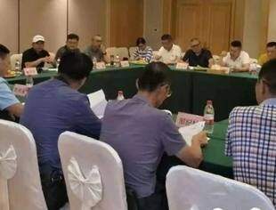 学习全省民营经济座谈会精神  推动商会、企业做好创新发展
