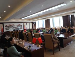 商会参加贵州省黑龙江商会的“以党建促会建，以会建促发展”座谈会