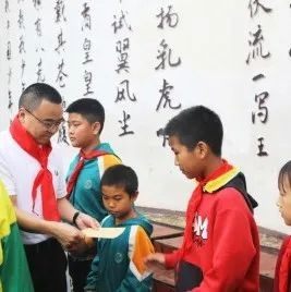 遵义市青年企业家商（协）会开展“六一”慰问活动