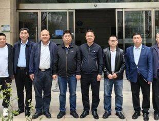 大族超能激光科技有限公司李荣总经理一行走访山东省重庆商会并开展座谈交流