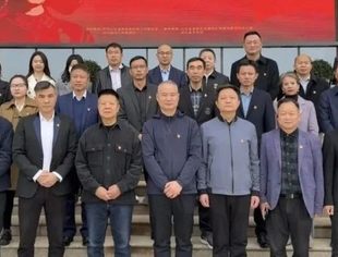 山东省重庆商会党支部参加省工商联直属机关党委“党建引领聚合力 联学共建‘学雷锋’”主题党日活动