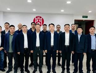 重庆市永川区区委常委、区委统战部部长陈小东一行到访山东省重庆商会