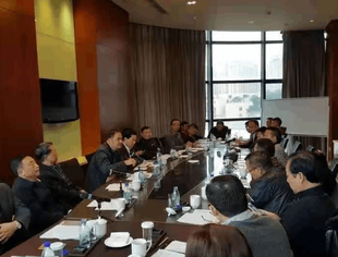 成都遂宁商会第一届六次理事会会议在首座万丽酒店举行