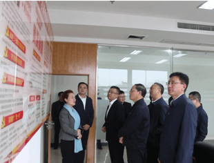 遂宁市委常委、副市长张峰走进恒昌地产调研考察