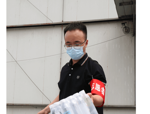 《抗疫遂商行》危难时刻显俊杰