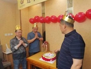 【生日会】辽宁省重庆商会五月会员生日会