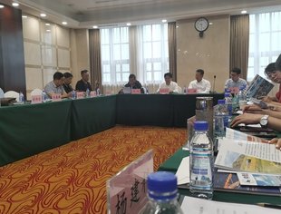【政企交流】我会副秘书长李雪源参加那曲市工商联项目推介会