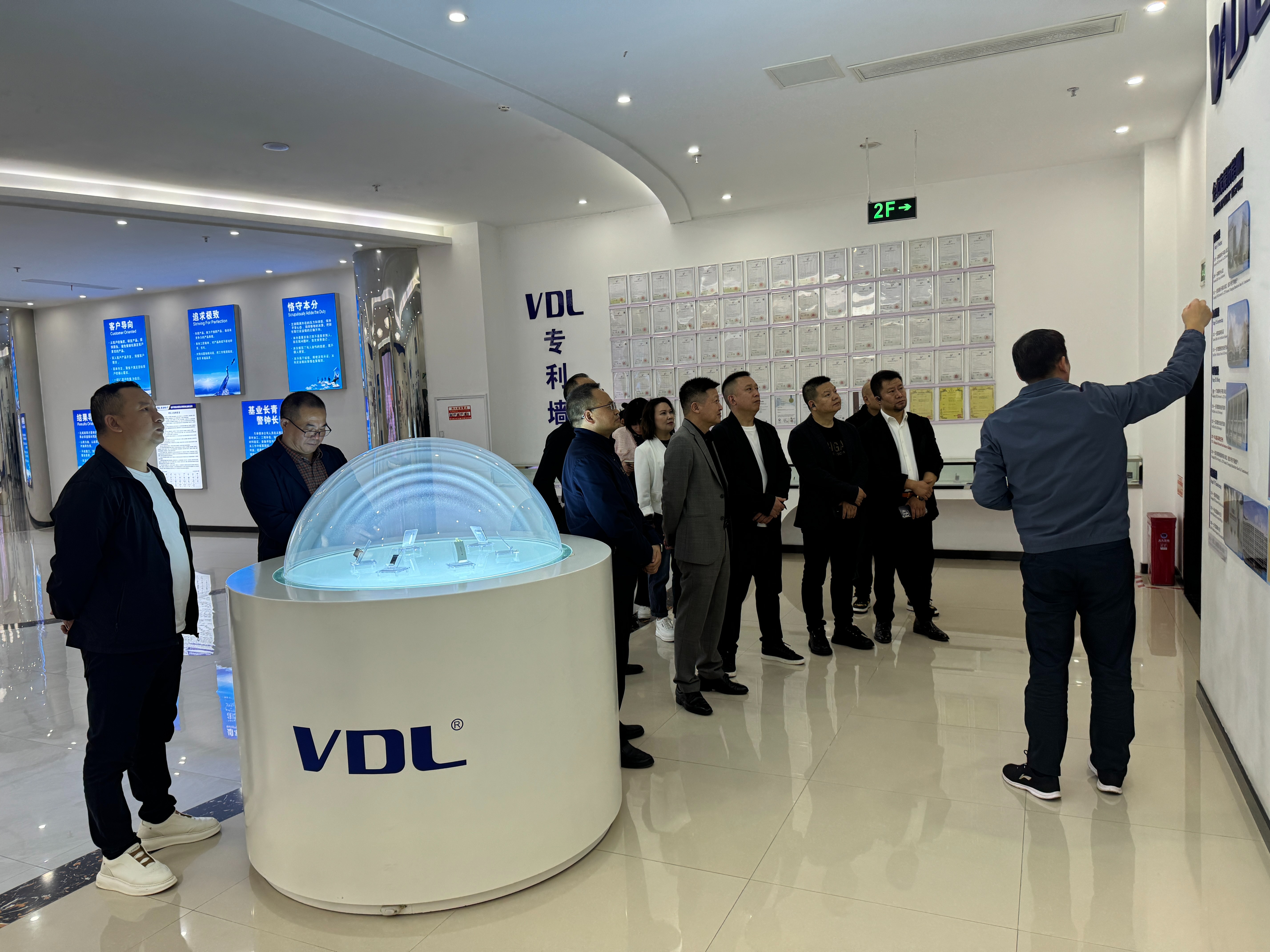 5c4968a739fc49be4b0fe8126e3677a.jpg 5c4968a739fc49be4b0fe8126e3677a.jpg