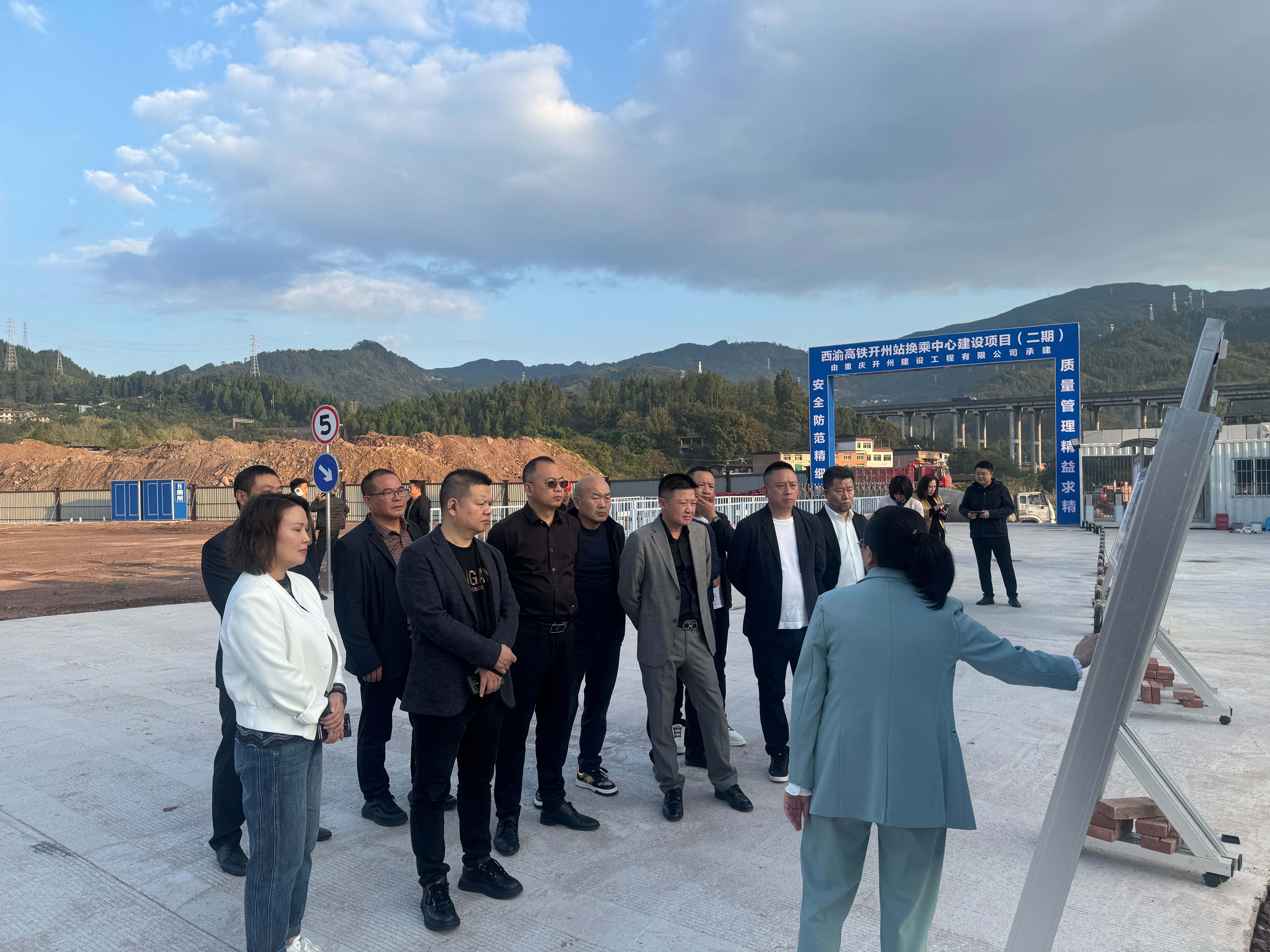 9a3ec7264bad5fa1e20f75aede2fcc5.jpg 9a3ec7264bad5fa1e20f75aede2fcc5.jpg