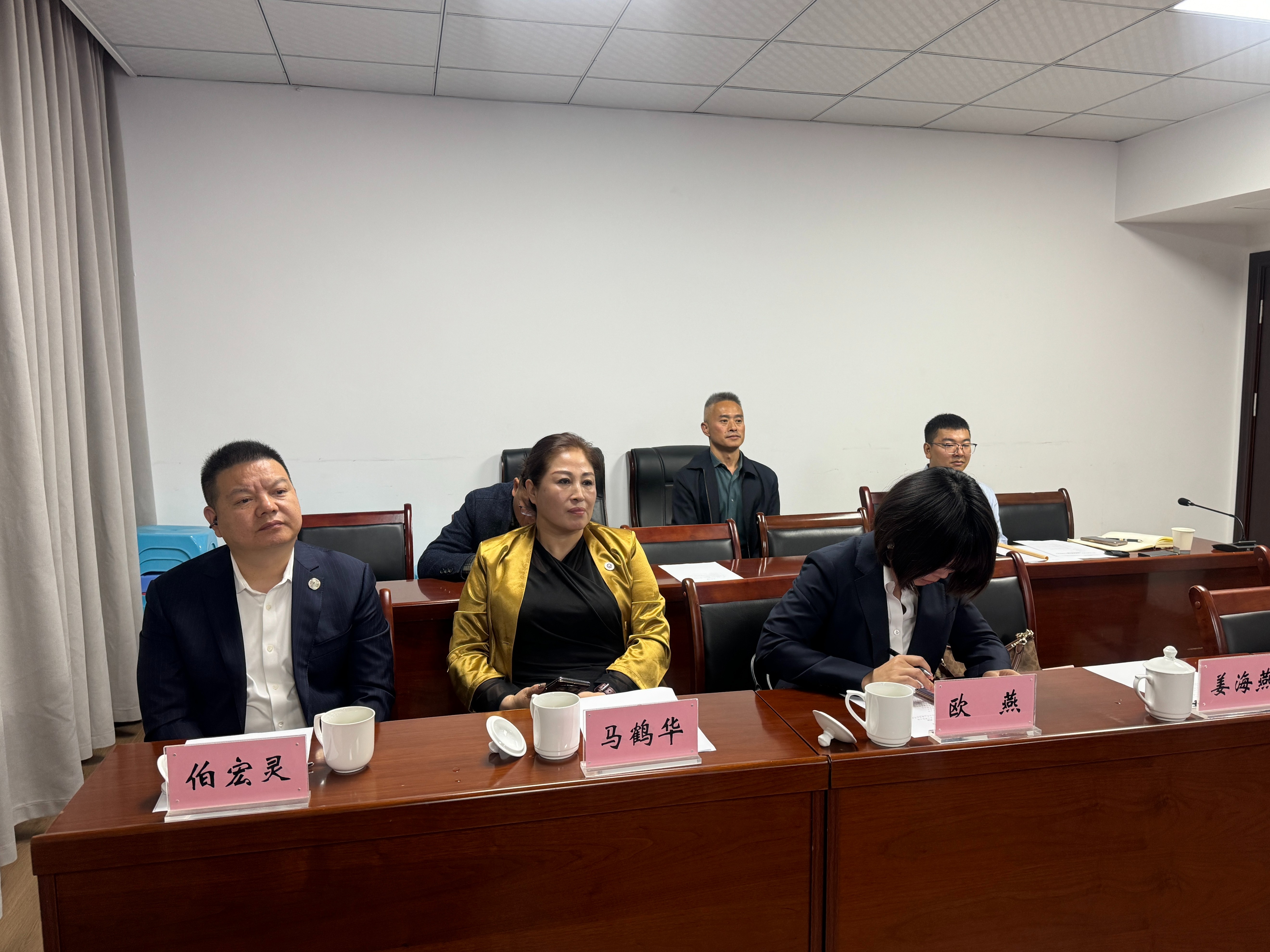 ba01079baf0ec01c1d44b90362989af.jpg ba01079baf0ec01c1d44b90362989af.jpg