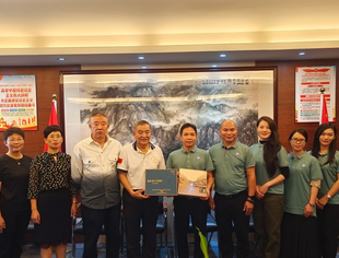 与福建省广西商会交流座谈