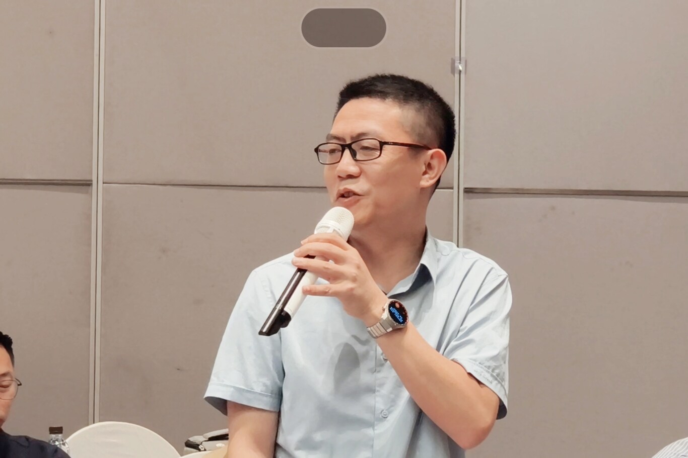 吴建洪.jpg