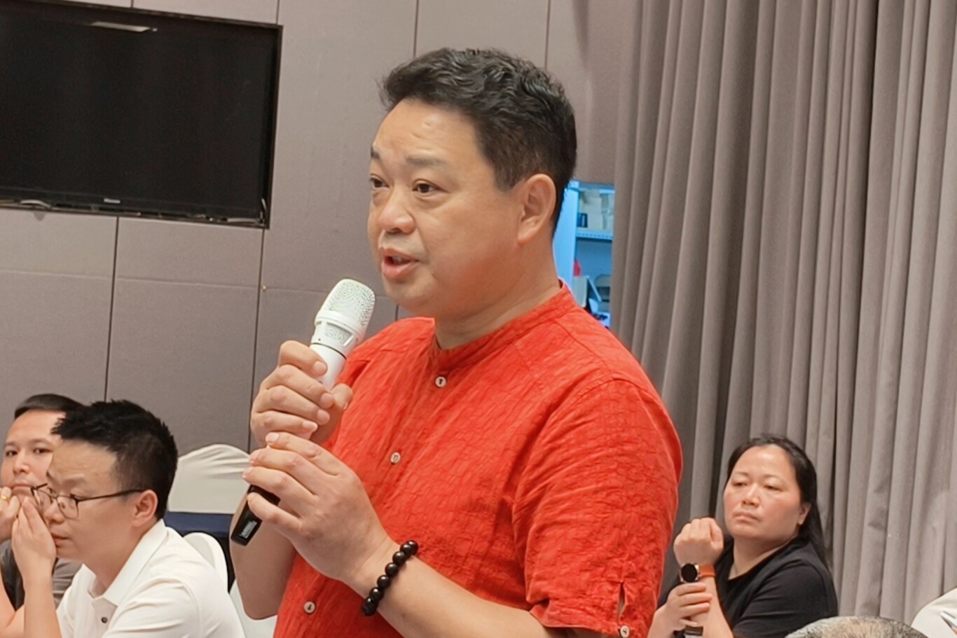 王忠涛.jpg
