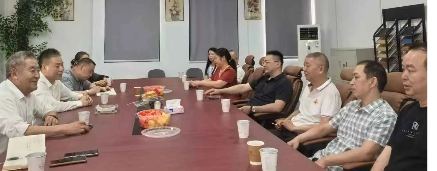 我会第五届拟任会长叶显中带队走访调研在闽川商