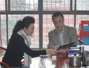 绵阳市经合局党组书记、局长周福兰来访商会