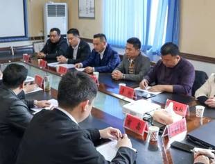 《老家河南》总编姚嵩一行到贵阳市河南商会参观交流