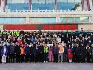 北京自贡企业商会组织在京农民工代表参加四川省驻北京办事处组织在京农民工维权普法宣传活动！