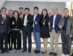 走进企业|共叙乡情促合作 协同赋能谋发展 商会组织走访副会长单位厦门市华软科技有限公司