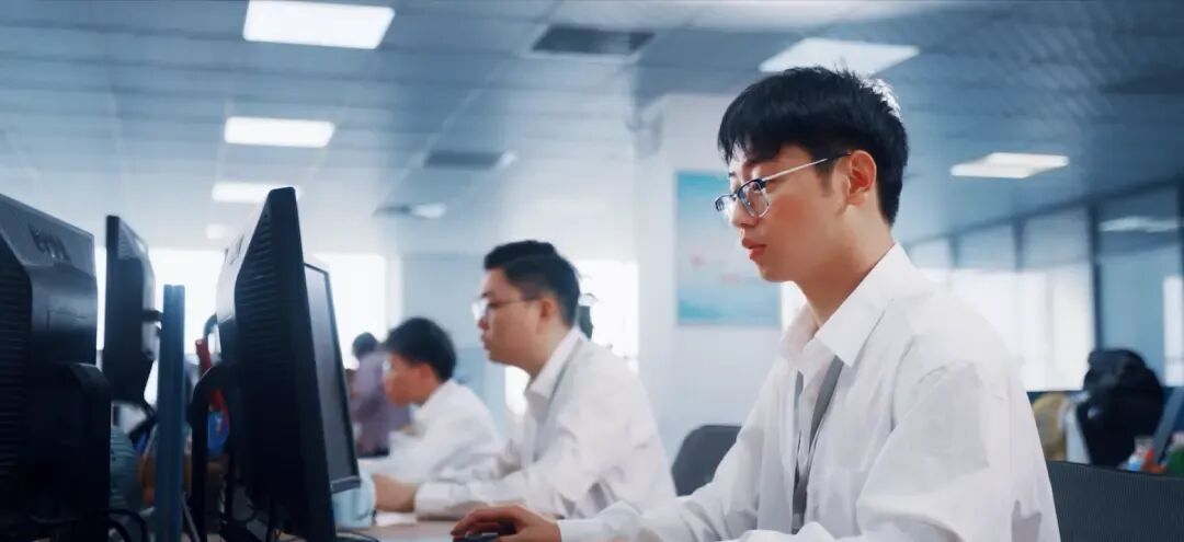 中国企业家·韩刃|《弘毅》发展新质生产力，开启中国式现代化伟大征程的知行合一