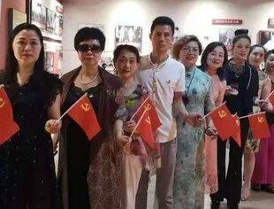 重温入党誓词 助推会员企业