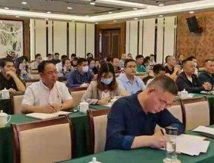一堂穿越时空接地气的党史报告课