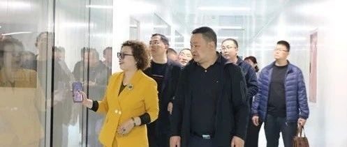 简讯：红原县县长一行走访、考察四川鸿威科技有限公司