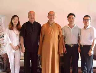 【友好交流】商会执行会长郭建成一行拜访在京莆籍乡贤、全国政协常委、中国佛教协会会长学诚大和尚