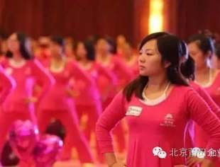 【会企动态】千名孕妇同练瑜伽 挑战吉尼斯世界纪录荣誉