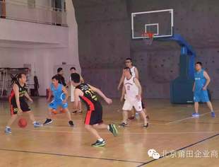 【商会动态】商会篮球队与老球童队举行友谊赛