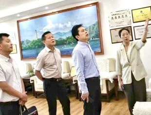商会动态 | 云南省委统战部副部长，省工商联党组书记、常务副主席潘红伟一行莅临商会走访调研