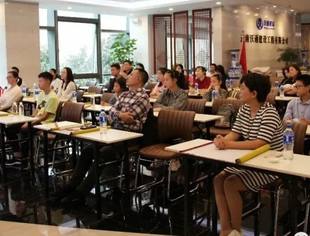 雪君书道《国学书法 成就人生》全国公益课走进云南省温州商会